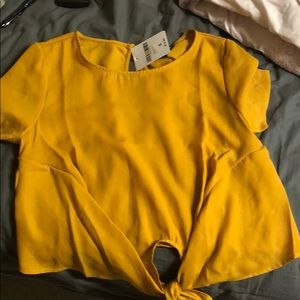 yellow shirt!